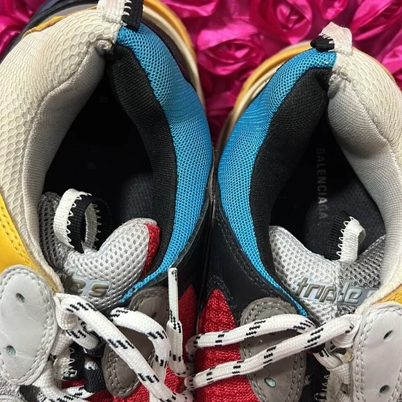 Balenciaga Triple S Sneaker Split - Picture 5 of 13